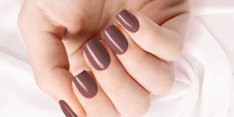 Esmalte, Mocha Mousse