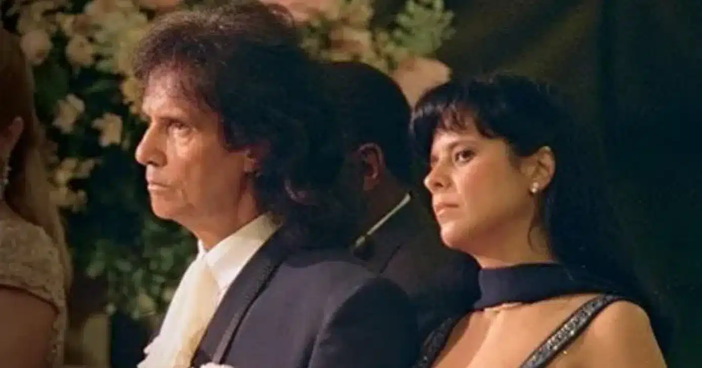 http://tvfoco.uai.com.br/wp-content/uploads/2015/05/Daniela-Mercury.jpg
