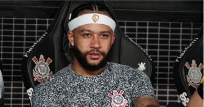 Depay, do Corinthians, fecha contrato com novo gigante - Foto: Internet