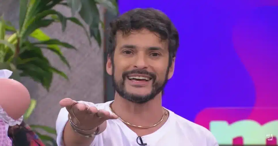 O fofoqueiro Fefito acabou sendo afastado do Mulheres, na TV Gazeta (Foto: Reprodução/ Internet)