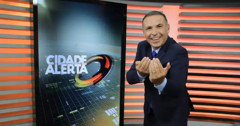 Gottino no comando do "Cidade Alerta" (Foto: Divulgação)