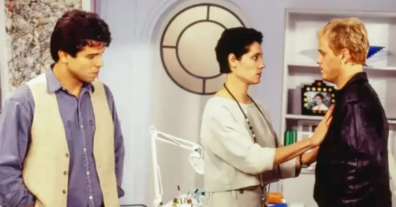 http://tvfoco.uai.com.br/wp-content/uploads/2015/05/Daniela-Mercury.jpg