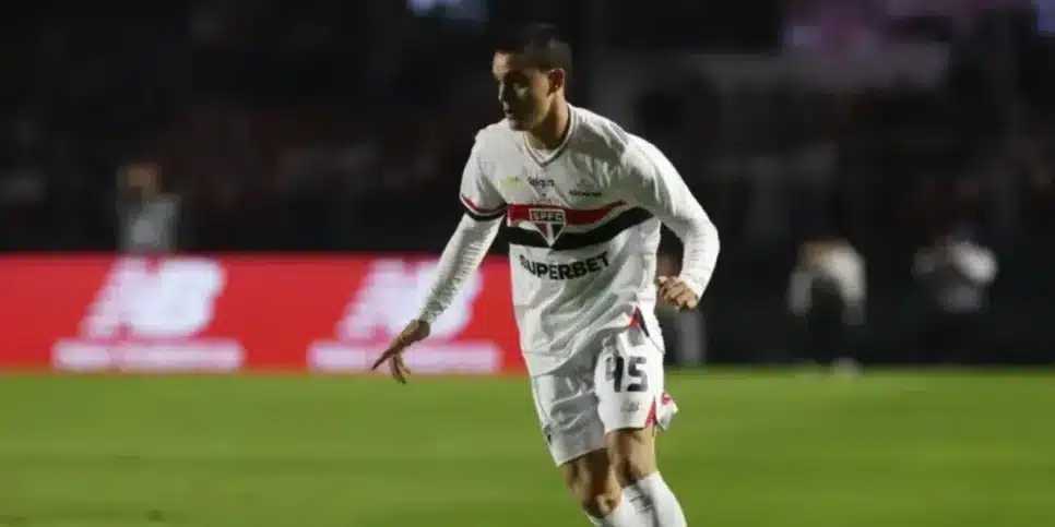 O jovem se destacou nas partidas que fez no profissional (Reprodução: Rubens Chiri)