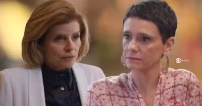 Odete e Celina em Vale Tudo (Foto: Reprodução / Globo / Montagem TV Foco)