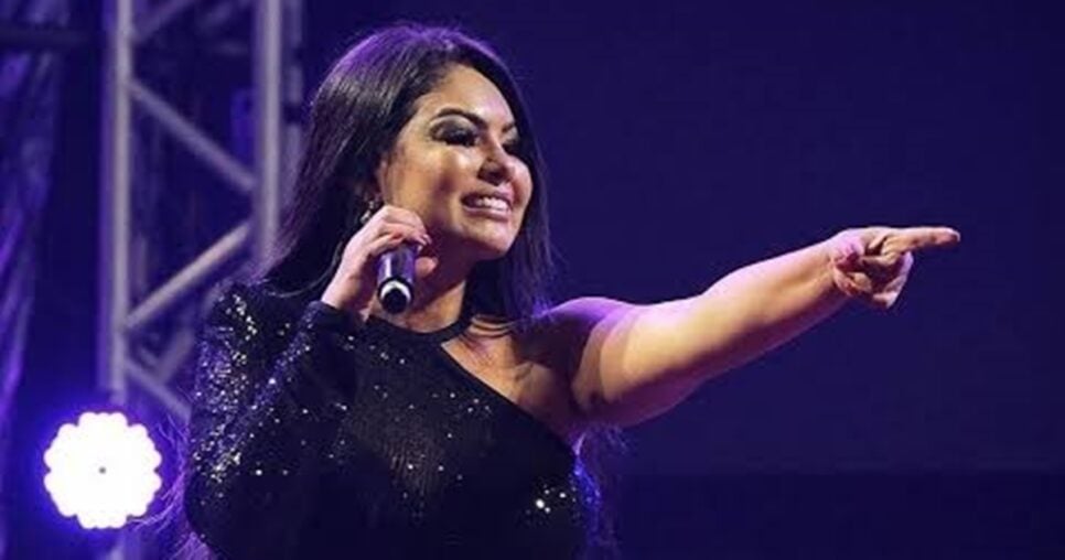 A vocalista falecida volta em espírito e expõe arrependimento (Foto: Divulgação)