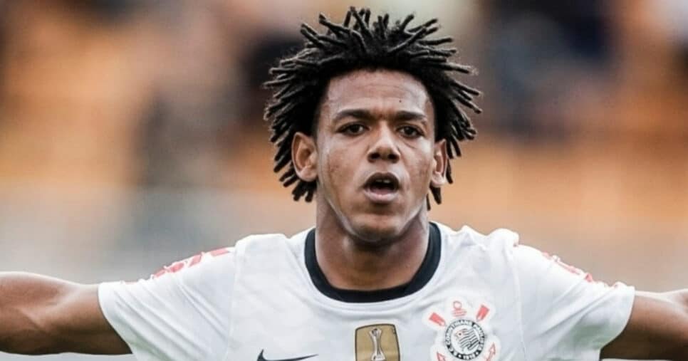 Romarinho aceita diminuir o salário para jogar no Tricolor em 2025 (Foto: Reprodução/Leonardo Soares/UOL)