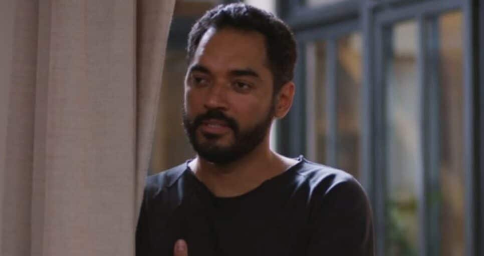 Demissão do amigo de Renato vai ao ar na novela (Foto: Reprodução/ Globo)
