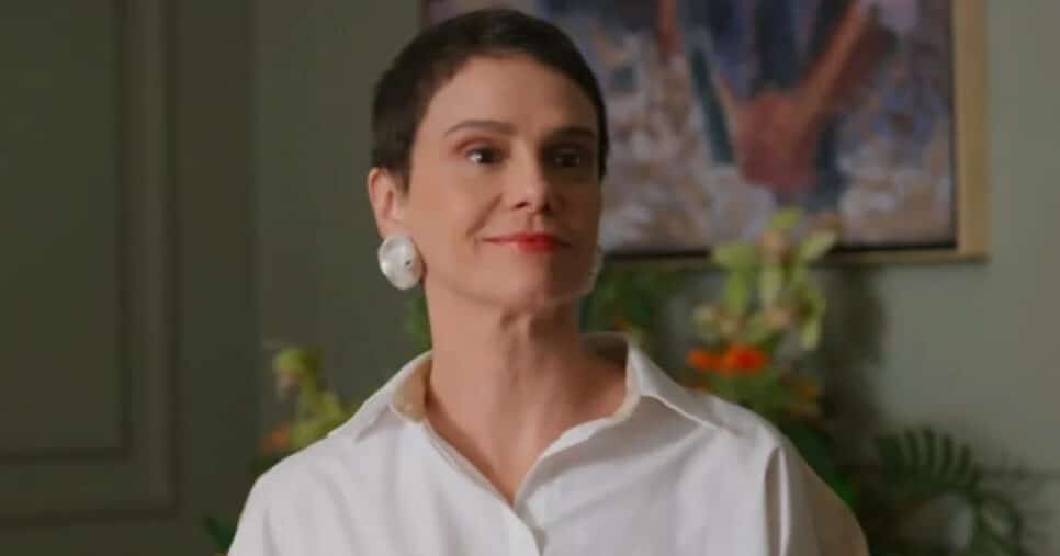 Celina tem desfecho surreal em Vale Tudo (Foto: Divulgação/Globo)