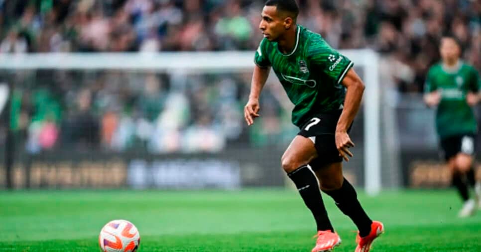 Corinthians possui interesse no atacante Victor Sá (Foto: Reprodução) 