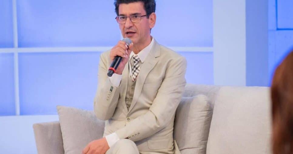 http://tvfoco.uai.com.br/wp-content/uploads/2015/05/Daniela-Mercury.jpg