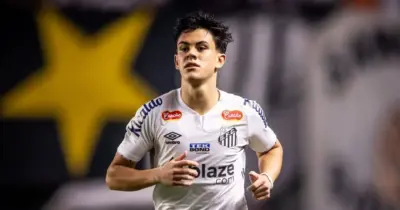 JP Chermont acaba de ter nova atualização sobre adeus ao Santos em 2025