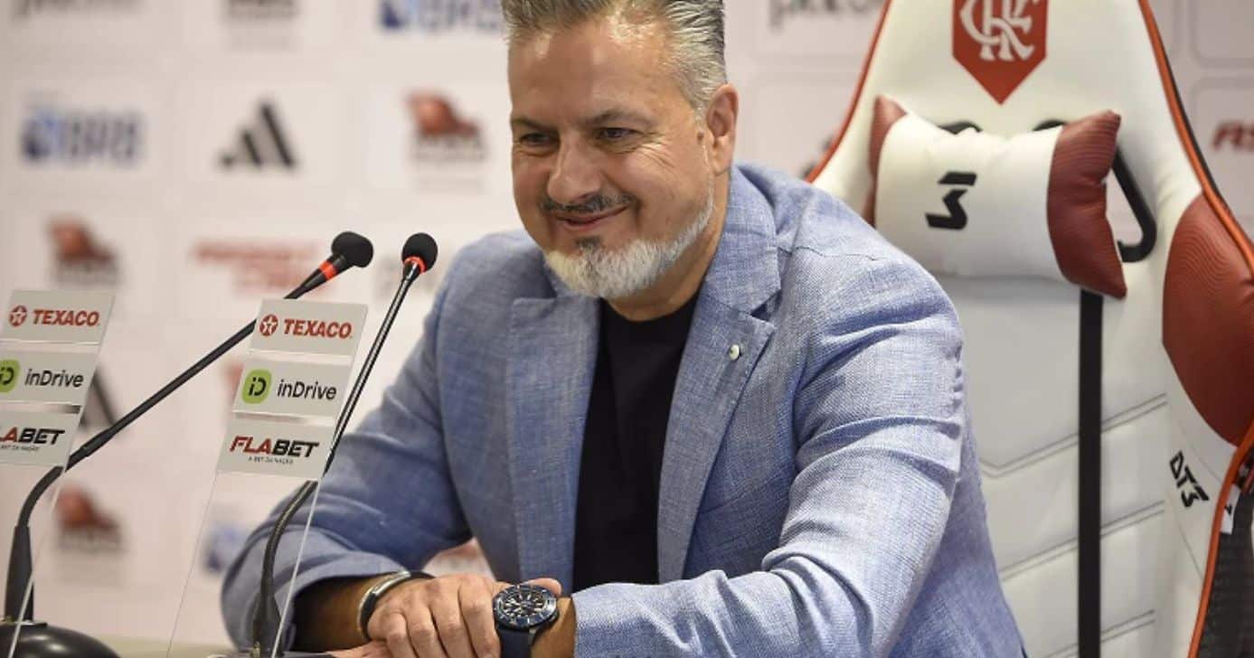 http://tvfoco.uai.com.br/wp-content/uploads/2015/05/Daniela-Mercury.jpg