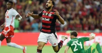 Juninho pode deixar o Flamengo após proposta da Arábia (Foto: Reprodução/ Internet)