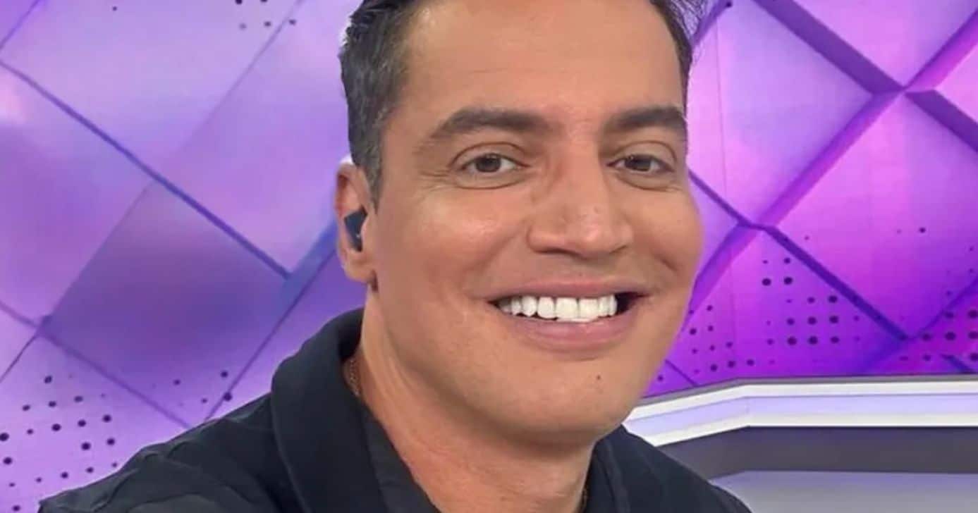 Leo Dias no Fofocalizando (Foto: Reprodução / SBT)