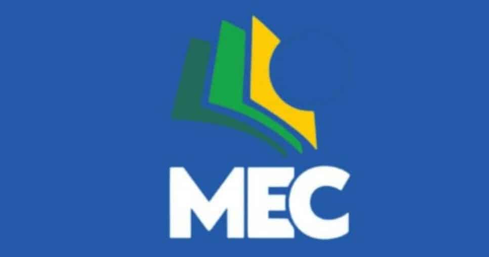 MEC aprova nova lei sobre diploma de papel (Foto: Reprodução)