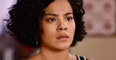 Maria de Fátma (Bella Campos) em Vale Tudo (Foto: Reprodução / Globo)