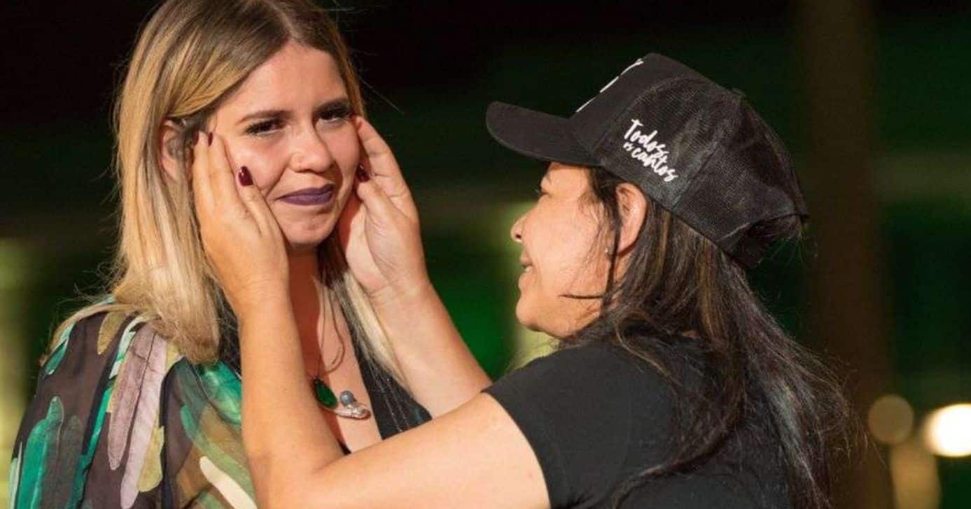 http://tvfoco.uai.com.br/wp-content/uploads/2015/05/Daniela-Mercury.jpg