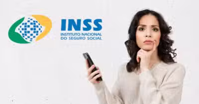 Mulher com celular- logo do INSS (Foto: Reprodução)