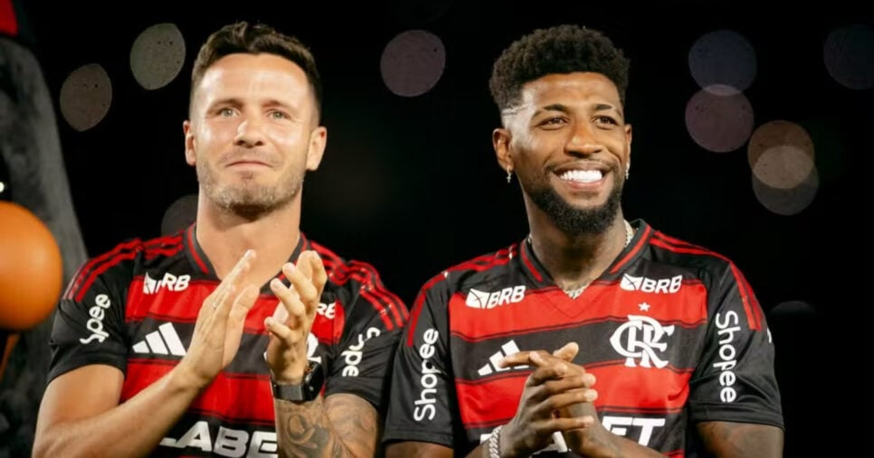 Saúl e Emerson Royal são apresentados antes de Flamengo x Atlético-MG (Foto: Adriano Fontes / Flamengo)