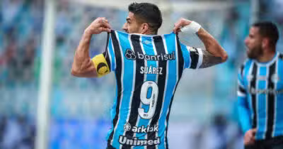Suárez quando estava no Grêmio (Foto: Divulgação)