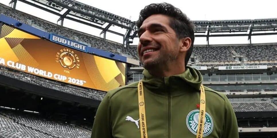 Abel Ferreira pode contar com novo reforço no Palmeiras (Reprodução: Cesar Greco)