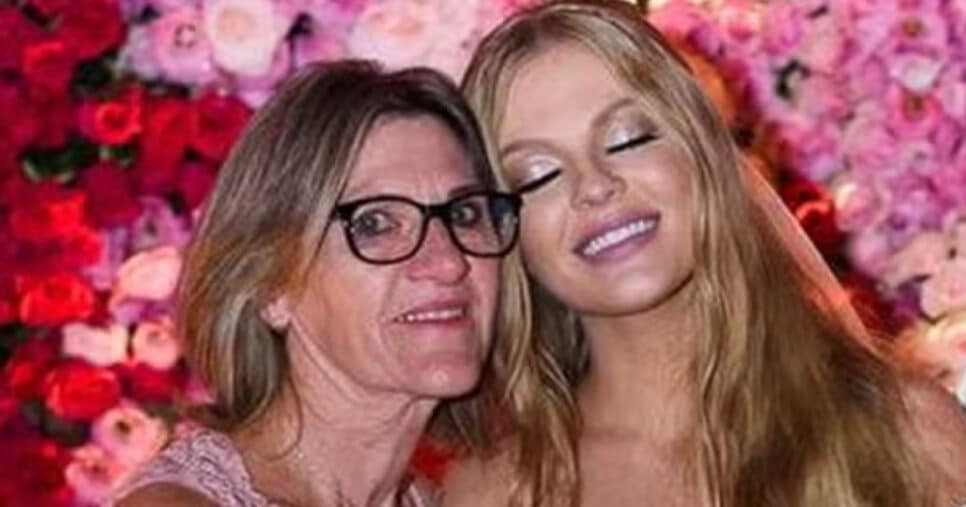 A avó de Luísa, Marli Gerloff e a famosa cantora (Foto: Reprodução)