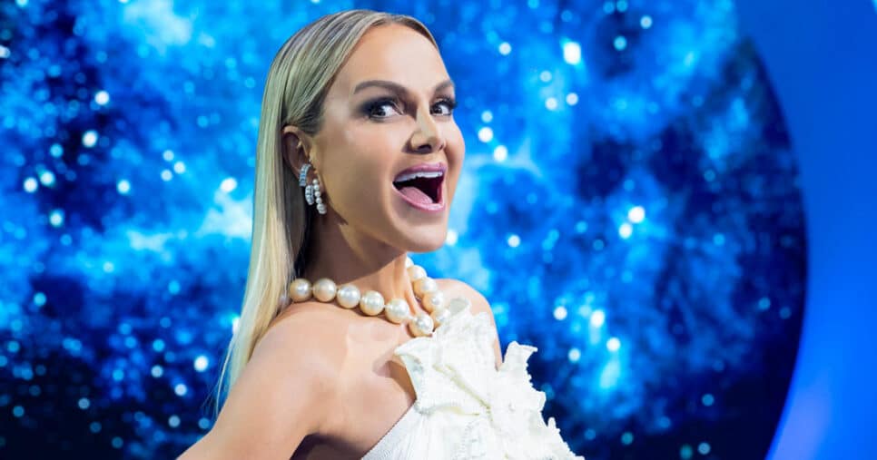 http://tvfoco.uai.com.br/wp-content/uploads/2015/05/Daniela-Mercury.jpg