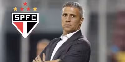 Crespo chora com desfalques no São Paulo (Reprodução: Karim JAAFAR)