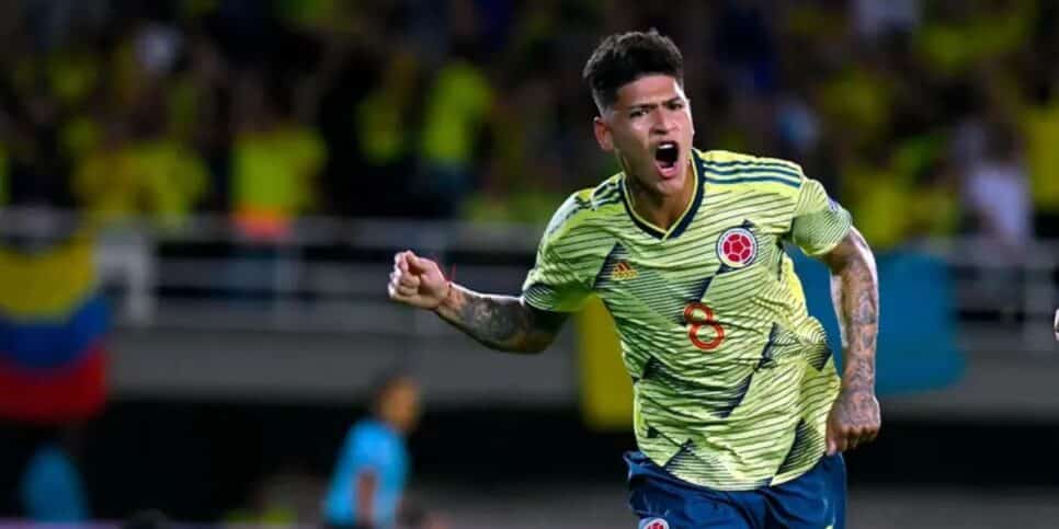 Jorge Carrascal fechou com o Flamengo por quatro temporadas (Reprodução: Divulgação)