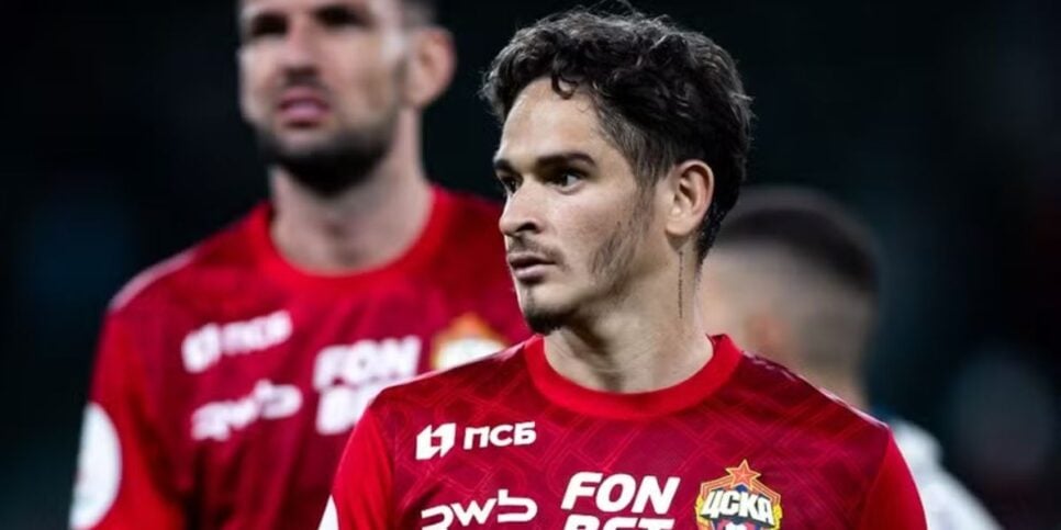 Khellven está bem próximo do Palmeiras (Reprodução: Popov N)