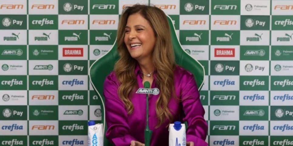 http://tvfoco.uai.com.br/wp-content/uploads/2015/05/Daniela-Mercury.jpg
