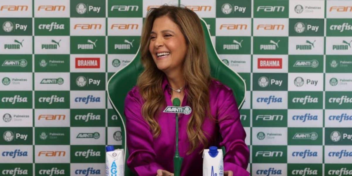http://tvfoco.uai.com.br/wp-content/uploads/2015/05/Daniela-Mercury.jpg