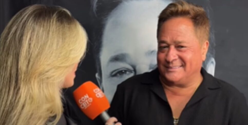 Leonardo retruca apresentadora e esclarece sobre boatos de possível briga (Foto: Reprodução/ Conceito Sertanejo)