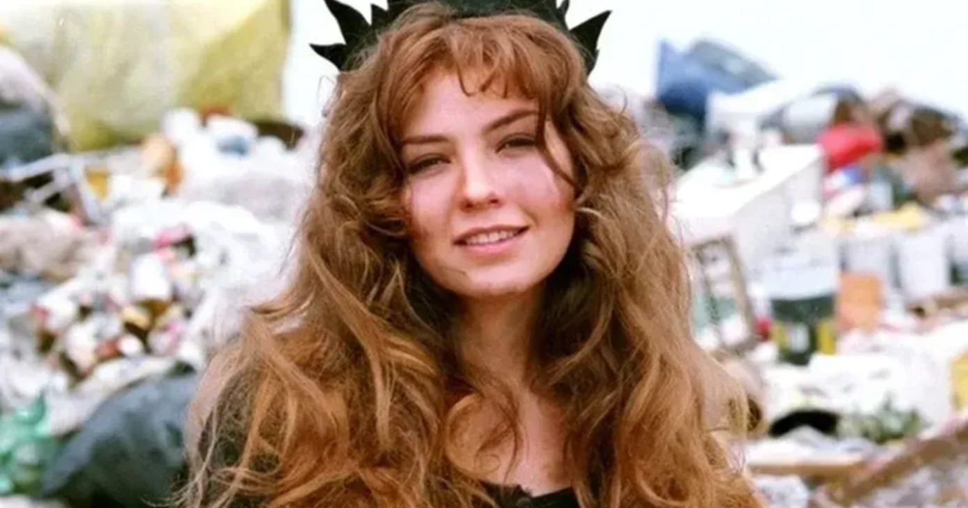 http://tvfoco.uai.com.br/wp-content/uploads/2015/05/Daniela-Mercury.jpg