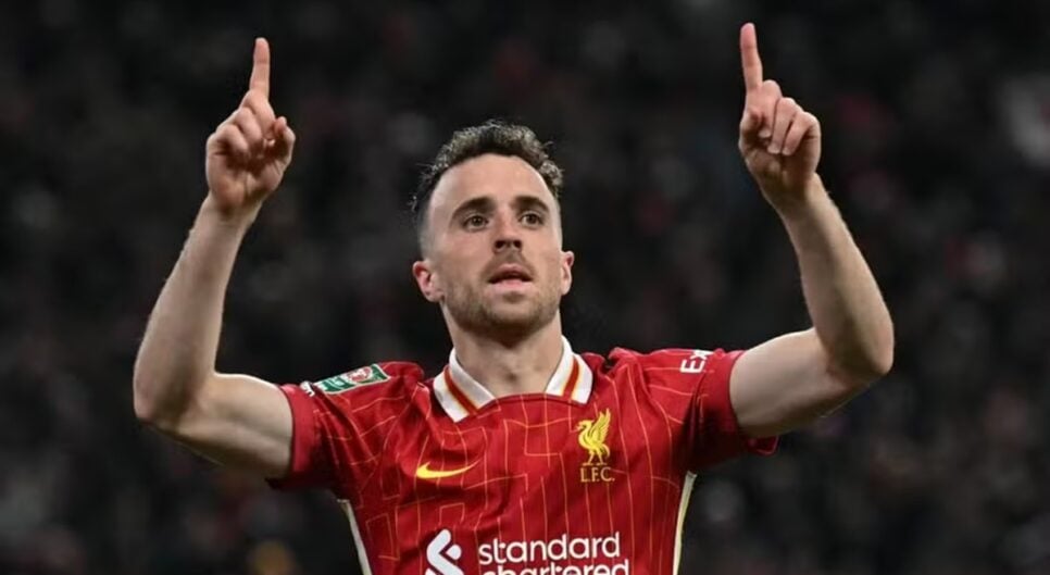 Craque de seleção portuguesa e do Liverpool morre (Foto: Reprodução/AFP)