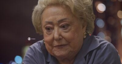 Rosa em Dona de Mim (Foto: Reprodução / Globo / Montagem TV Foco)