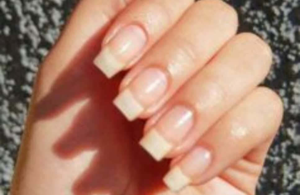 Veja como deixar suas unhas mais forte e naturais (Foto: Reprodução)