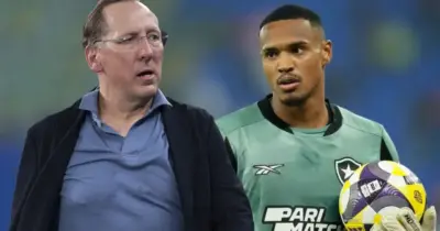 Vingança contra John: Textor age na contratação de goleiro carrasco de Messi para reforçar o Botafogo