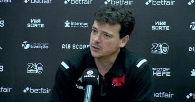 Zagueiro não joga mais com Diniz no Vasco (Foto: Globo Esporte/ TV Globo)