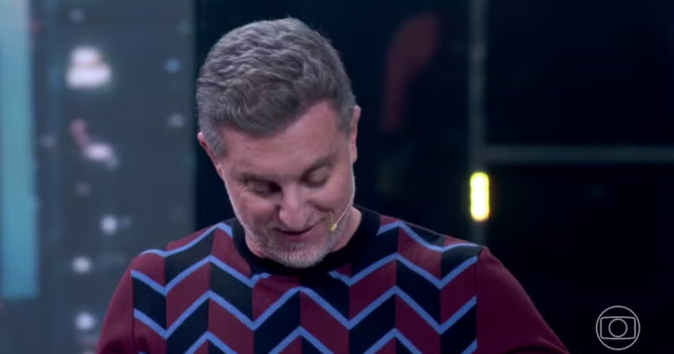 Luciano Huck emocionado - Foto: Globo