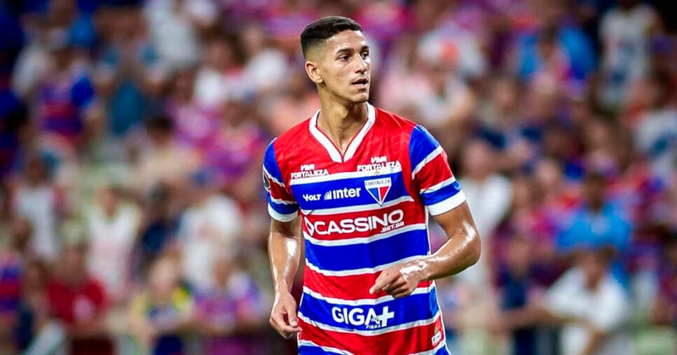 O Fortaleza acertou a venda do zagueiro Gustavo Mancha ao Olympiacos, da Grécia (Foto: Reprodução - Instagram)