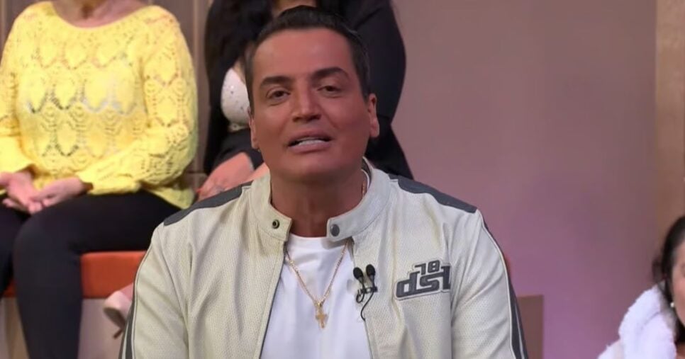 http://tvfoco.uai.com.br/wp-content/uploads/2015/05/Daniela-Mercury.jpg