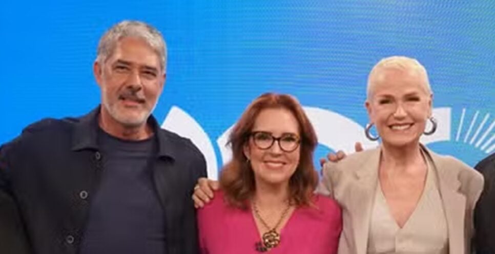 William Bonner ao lado de Renata Capucci e Xuxa, no videocast "O Futuro Já Começou", do Fantástico (Foto: Reprodução/ Globo)