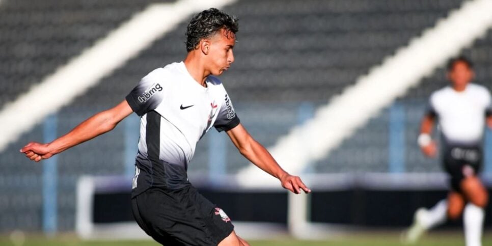 Gui Amorim está próximo de renovar com o Corinthians (Reprodução: Rodrigo Gazzanel)