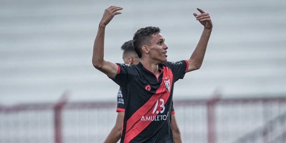 Yuri Alves é um dos destaques do Atlético-GO (Reprodução: Heber Gomes)