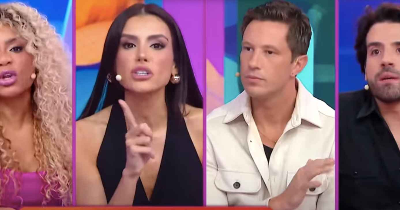 http://tvfoco.uai.com.br/wp-content/uploads/2015/05/Daniela-Mercury.jpg
