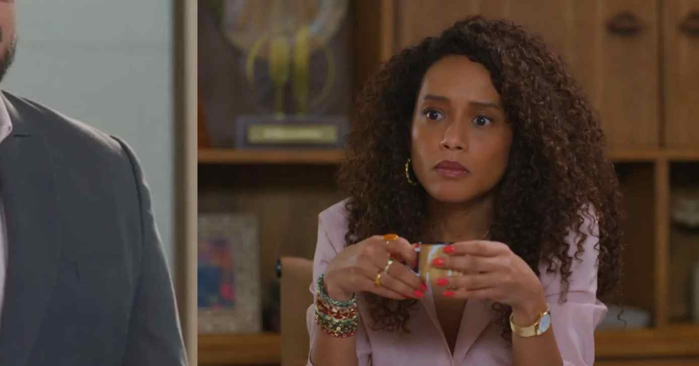 http://tvfoco.uai.com.br/wp-content/uploads/2015/05/Daniela-Mercury.jpg