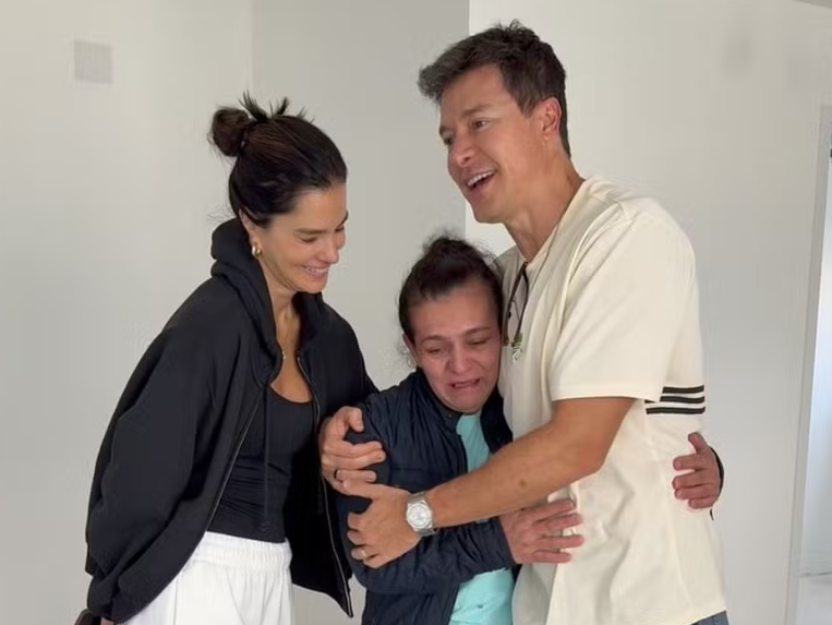 Rodrigo Faro presenteia funcionária com apartamento - Foto: Instagram