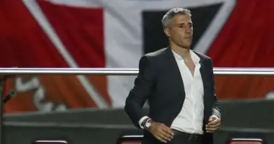 Crespo é pego de surpresa com saída de Enzo Díaz e +1 jogador no São Paulo hoje(03)
