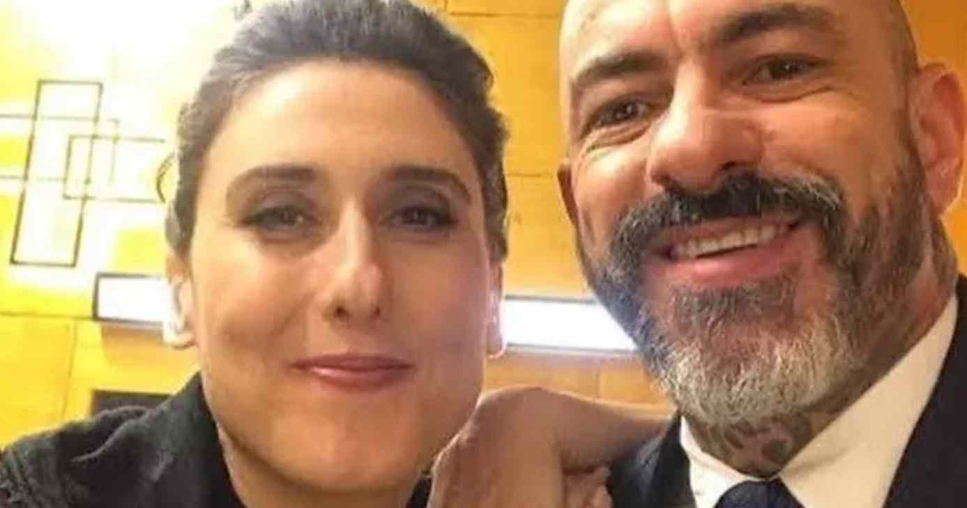 http://tvfoco.uai.com.br/wp-content/uploads/2015/05/Daniela-Mercury.jpg